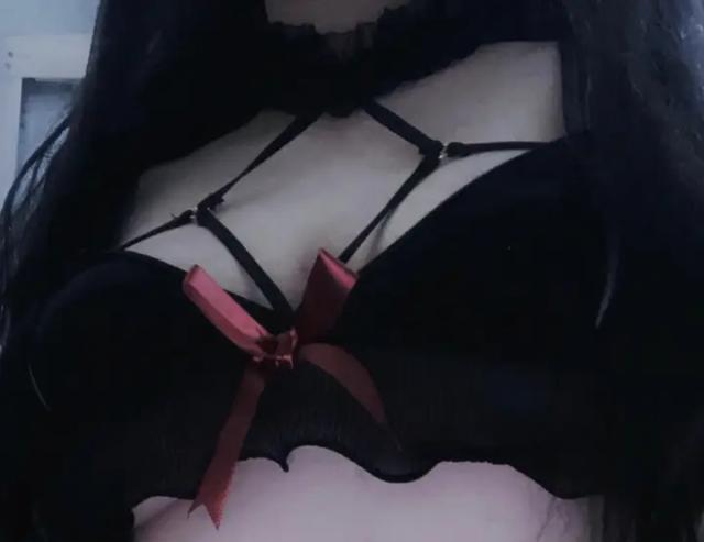 𝔊𝔥𝔬𝔰𝔱