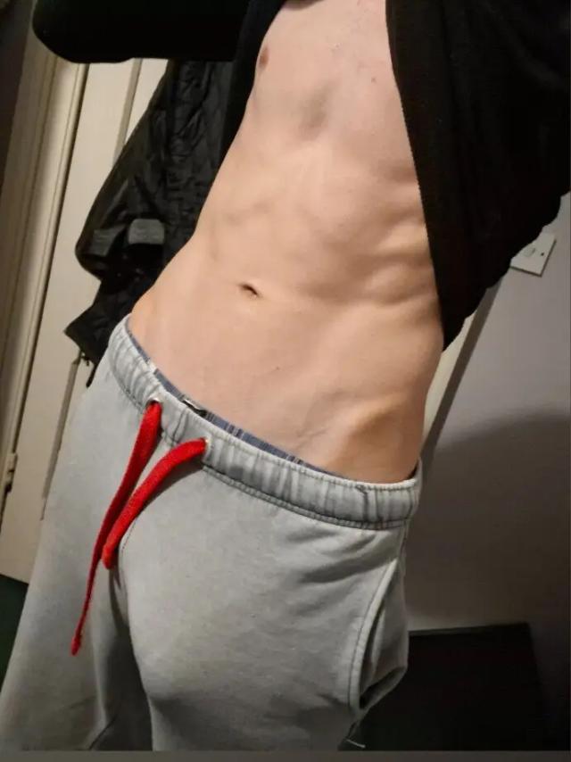 u196716073