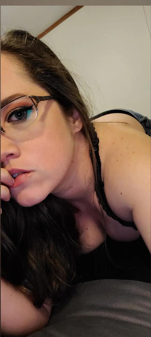 Yourotherwife85