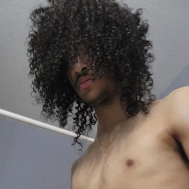 Skinny 🔞