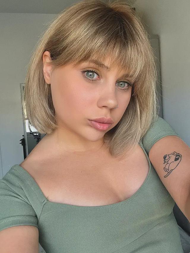Ariana Bird 🦩