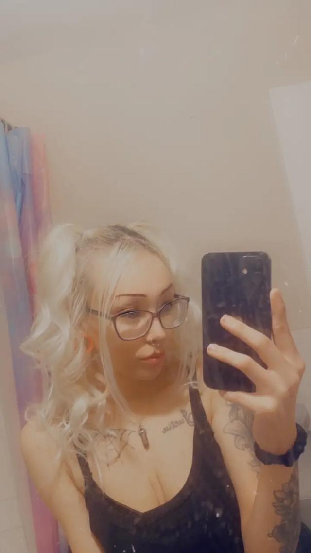 Bailey dawn 😚💦