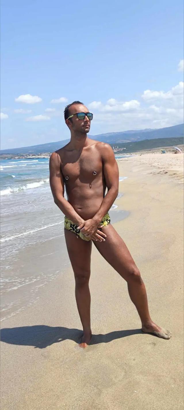 JOHNNYXXX