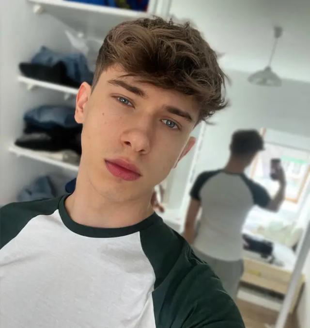 JakeMaxxik