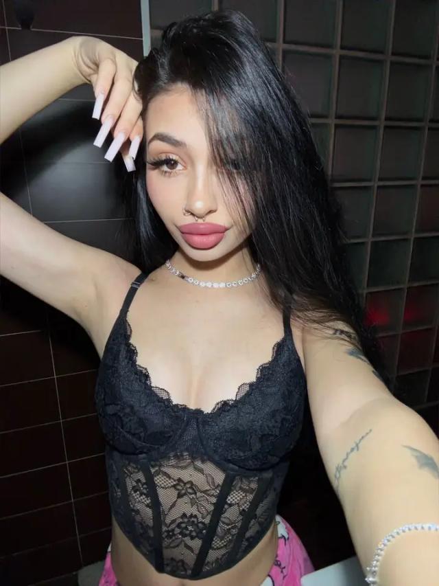 Millie Moon 🌙