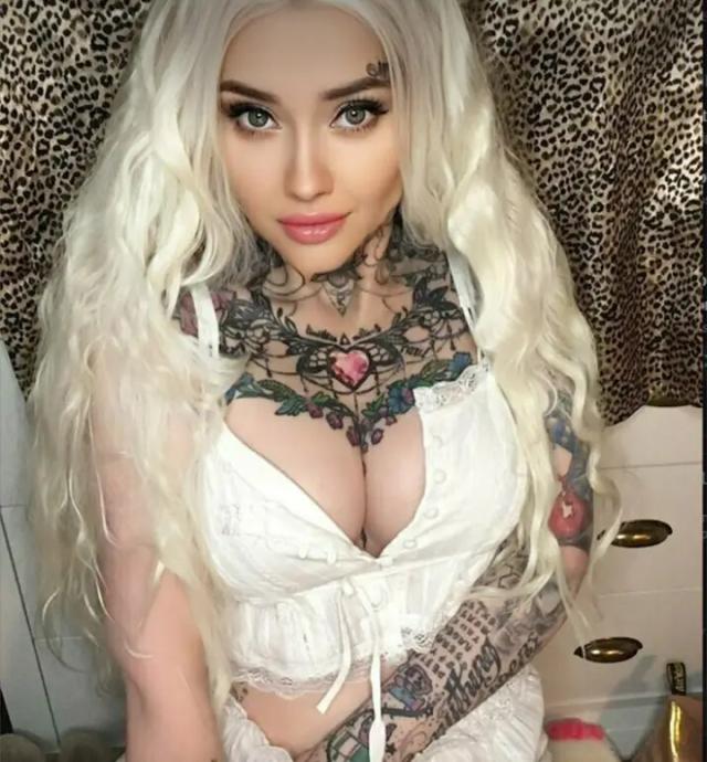 TeeleLovesFree