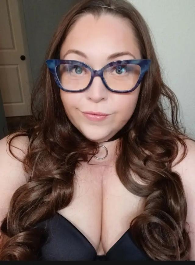 KiKiCheeks