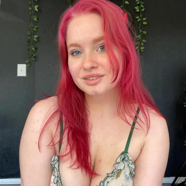 Sunny Elaine SMOKING FETISH