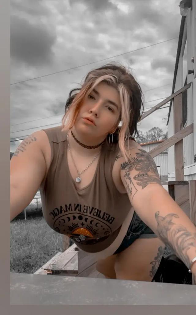 🌼 𝑹𝒊𝒂𝒉𝒙𝒙𝒙𝑩𝒂𝒃𝒚 🌼
