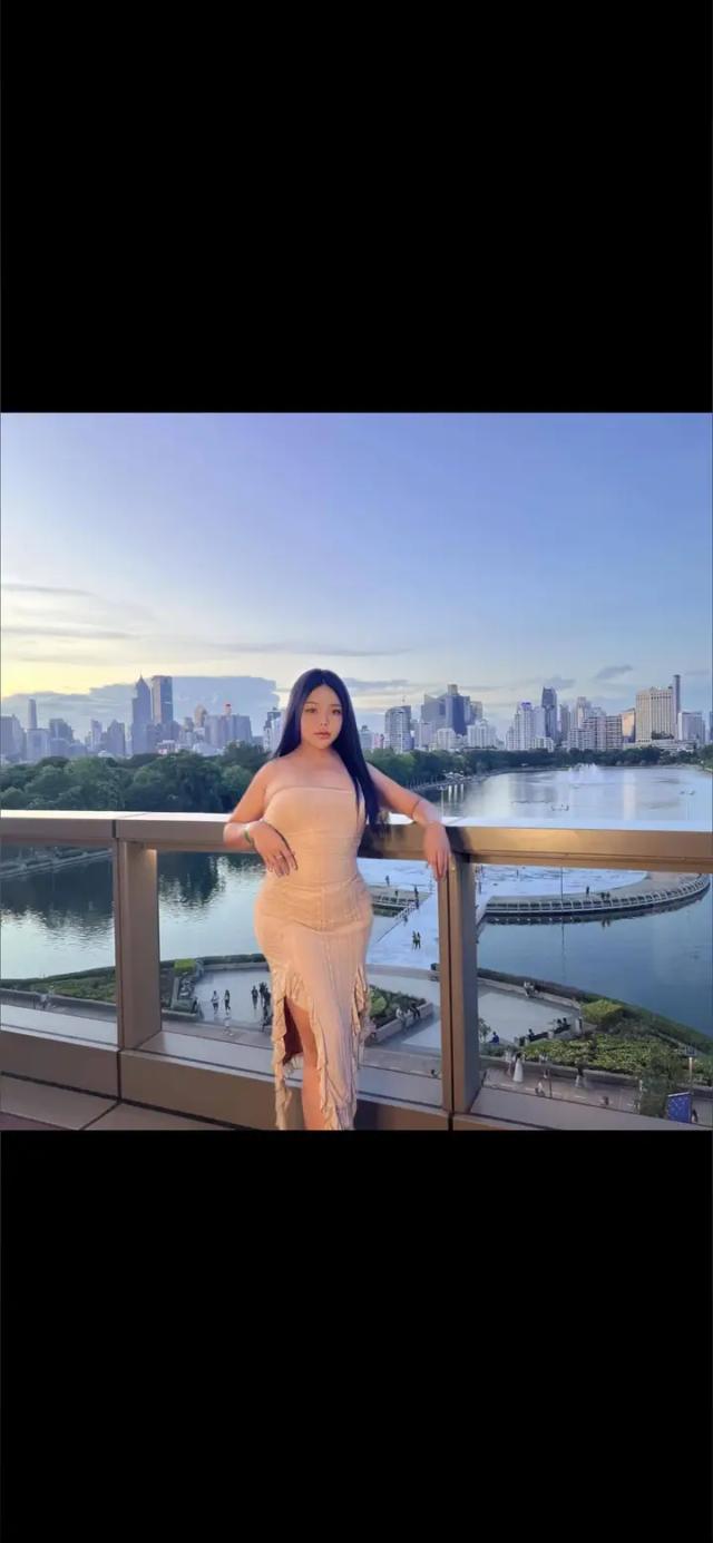 👩‍🌾 𝐓𝐬 Keky Chubby - 𝐓𝐨𝐩 VC