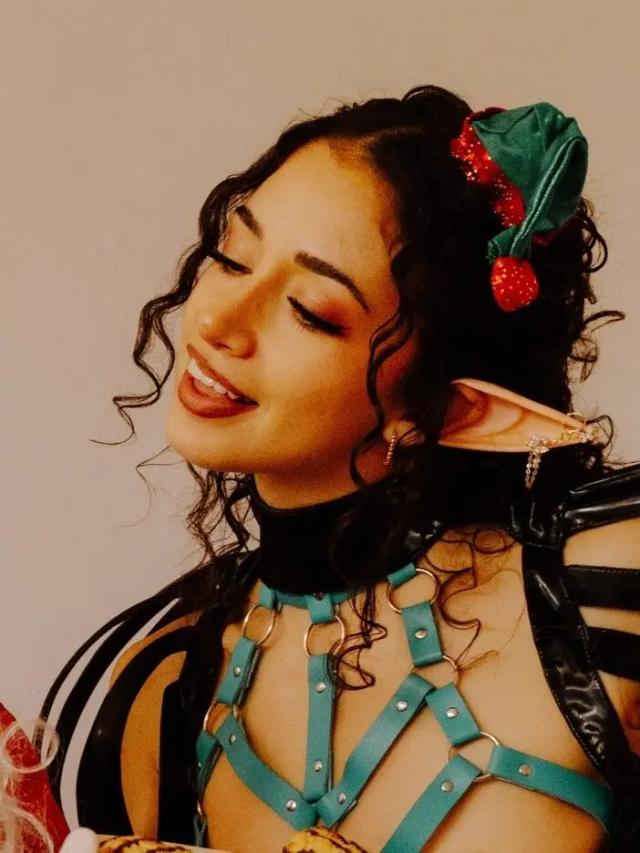 FREE 🌸 Elfy: Fetish &amp; Cosplay