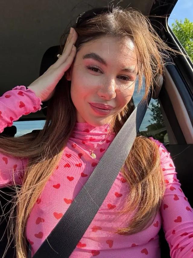 Monia