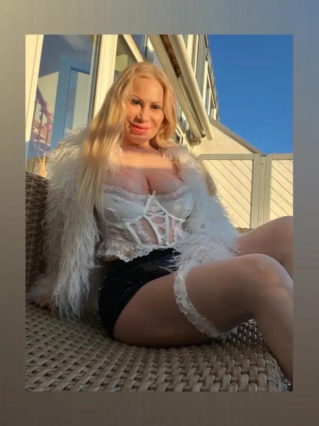 Gina 🍒