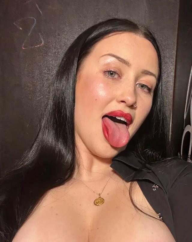 Chloe Picante🌶️