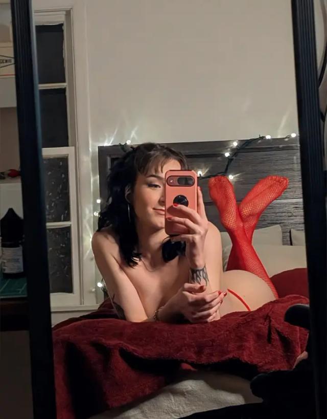 Abby Harlow 🖤💋