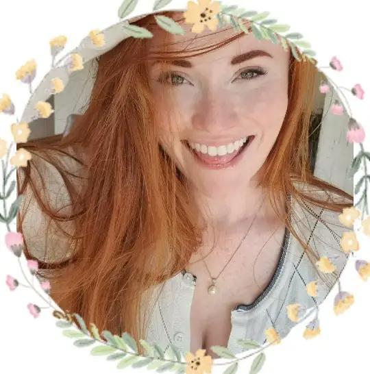 LoveAmyPond 😜 your genuine happy redhead
