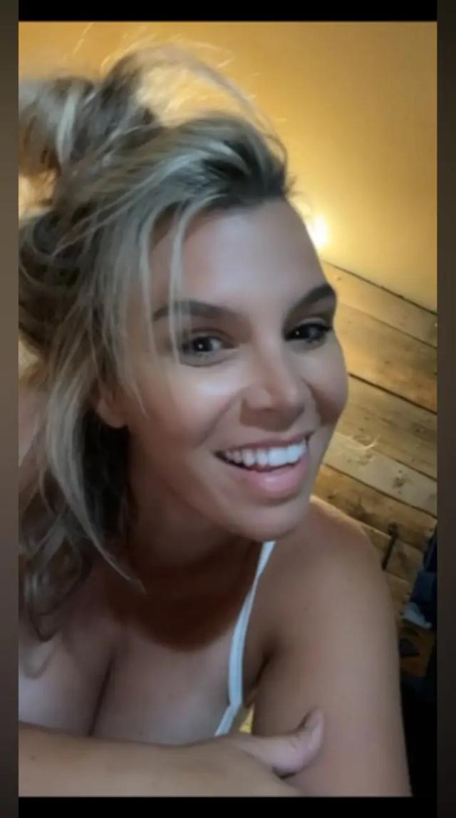 Nikki Sinns