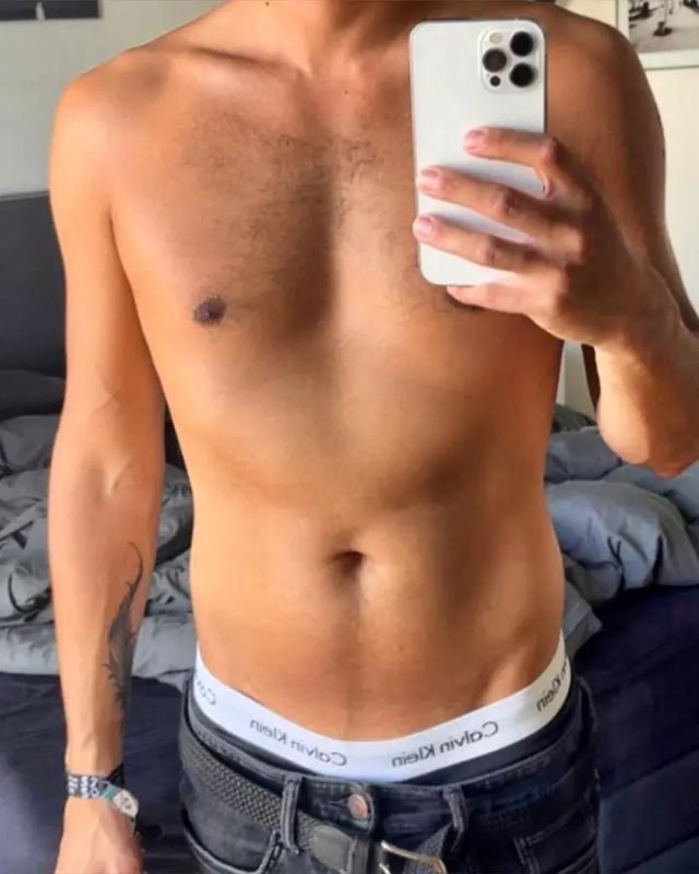 ThreeHotGaysFree