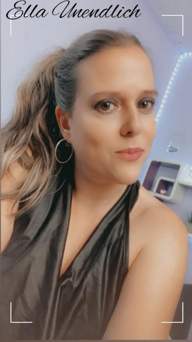 Ella Unendlich