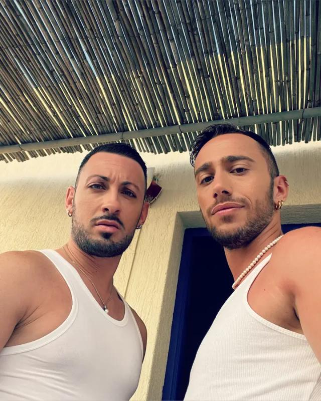 Vinz &amp; Dave
