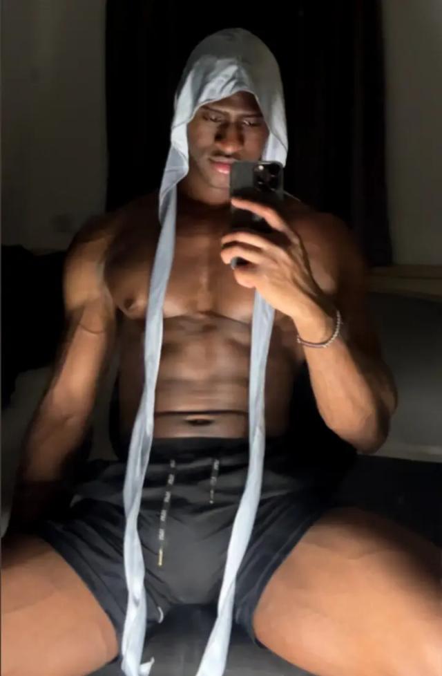 Adonis Blake