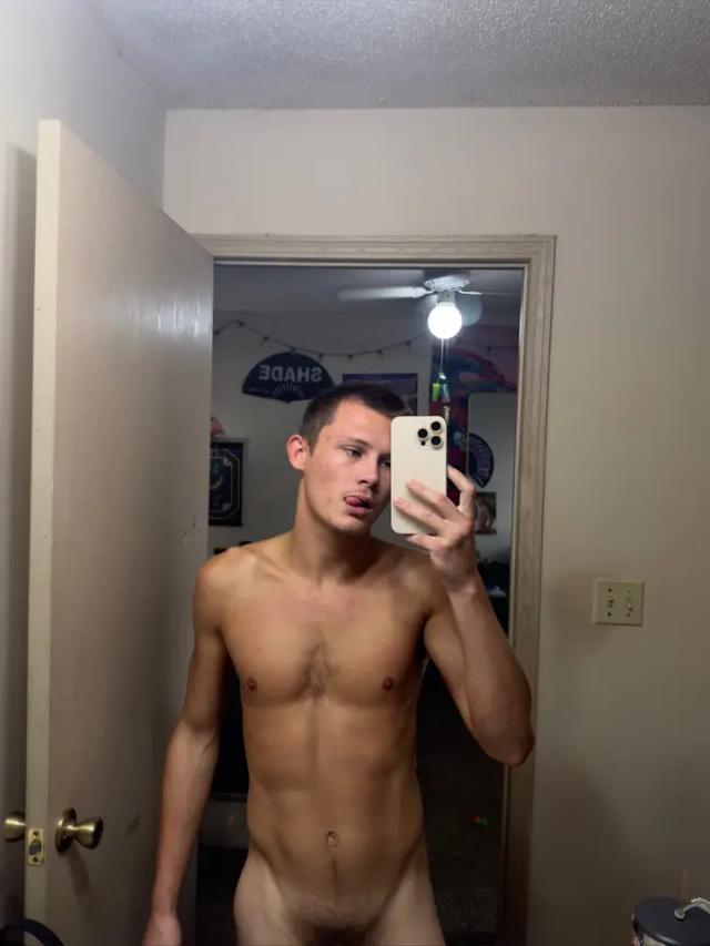 Garrett Schonholtz