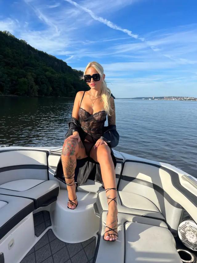 Blondebabespunchy