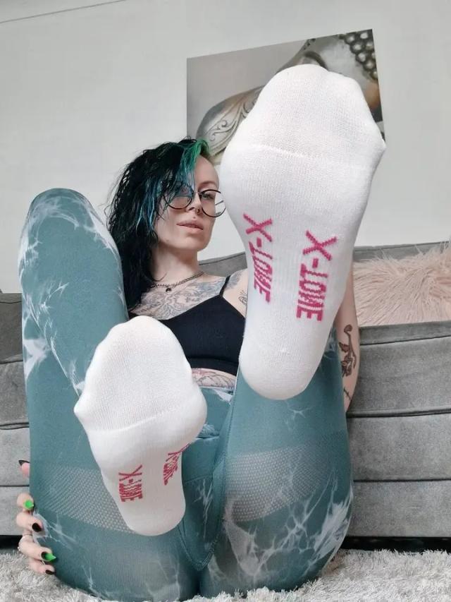Kitty K🐱