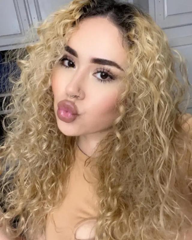 CurlyGoddess