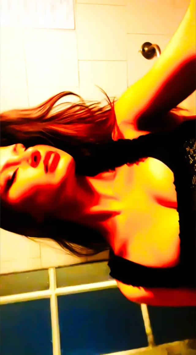 zara ✶