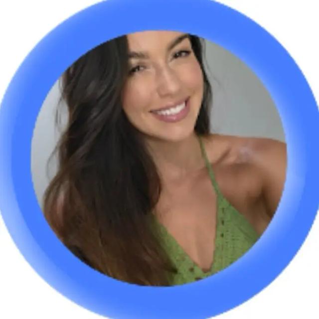 💕 Arianna Hairy pussy 😻