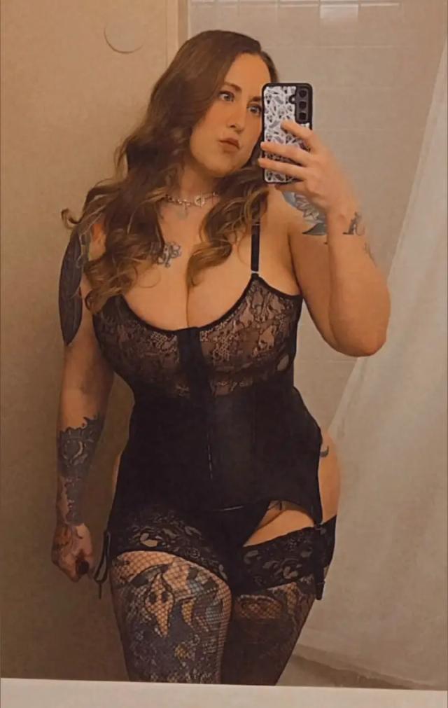 🌻Laura Leanne 👻