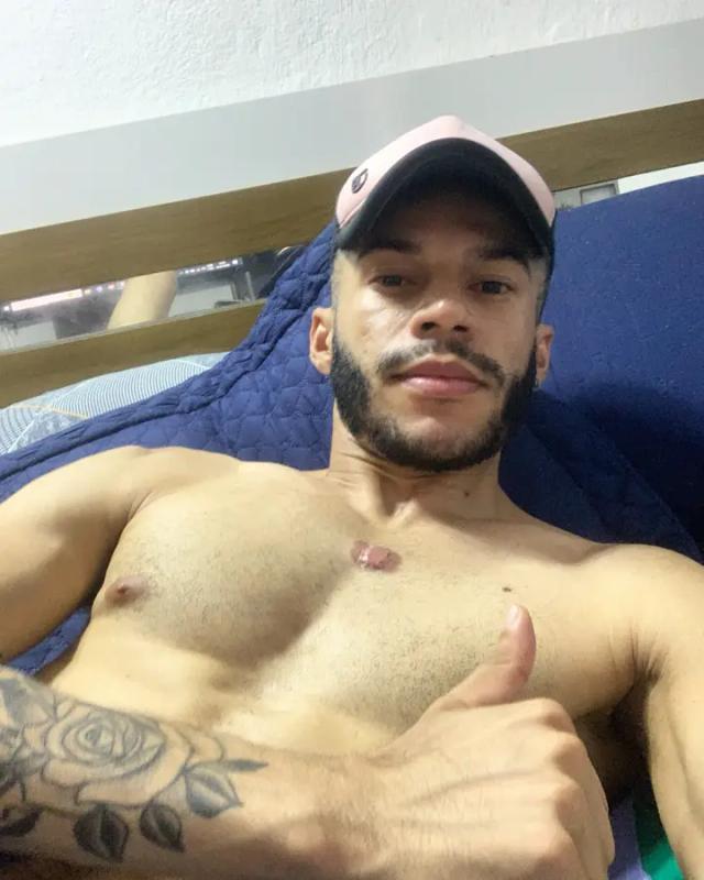 Peqqueno Léo 🇧🇷