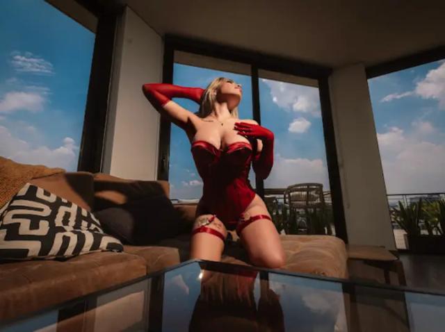 Avelyn Noiré