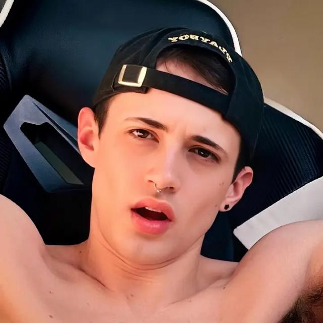 Max Zillion 💦