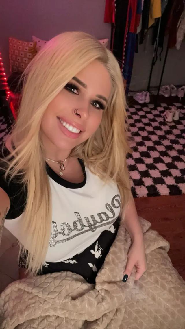 Gabrielle 🖤