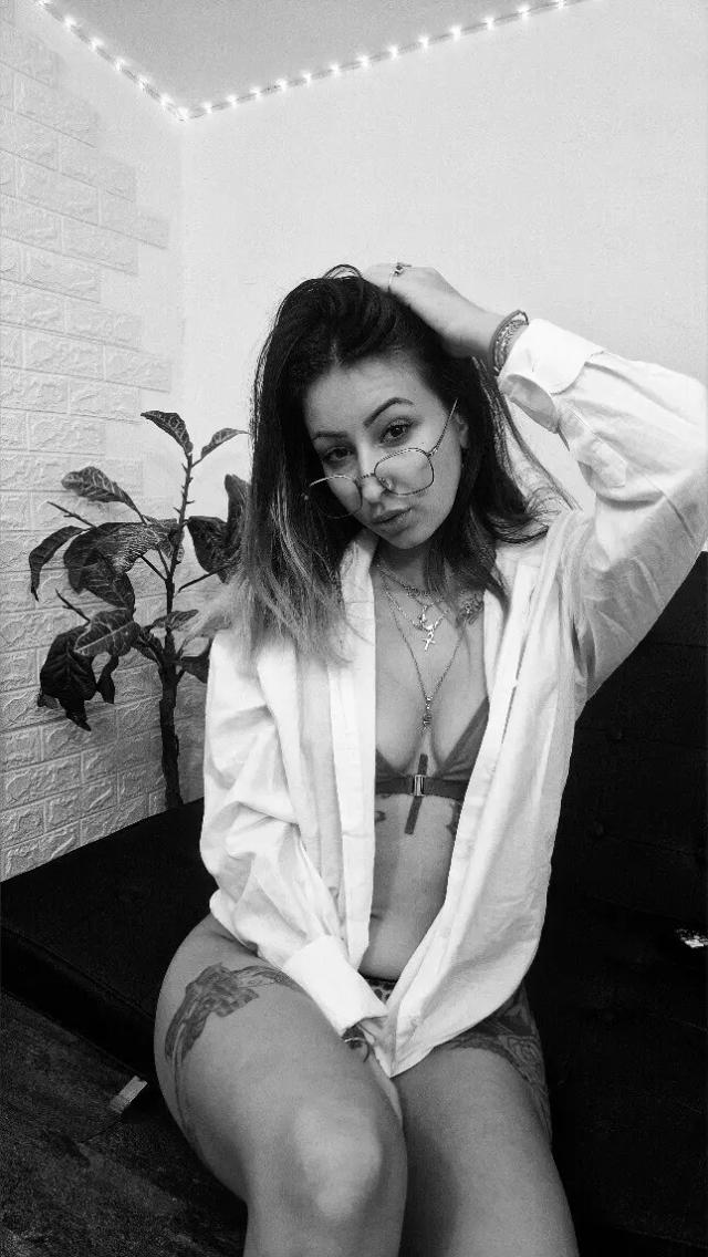 🖤 𝐈𝐧𝐤𝐞𝐝 𝐁𝐚𝐛𝐲 🖤 FREE 🖤