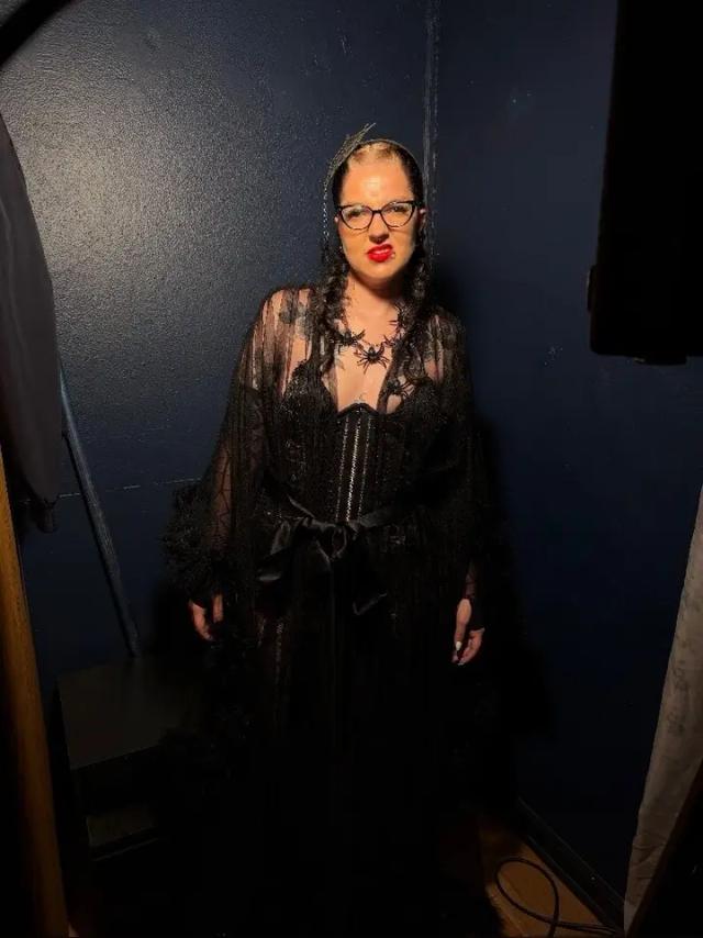 Melinoe Divine