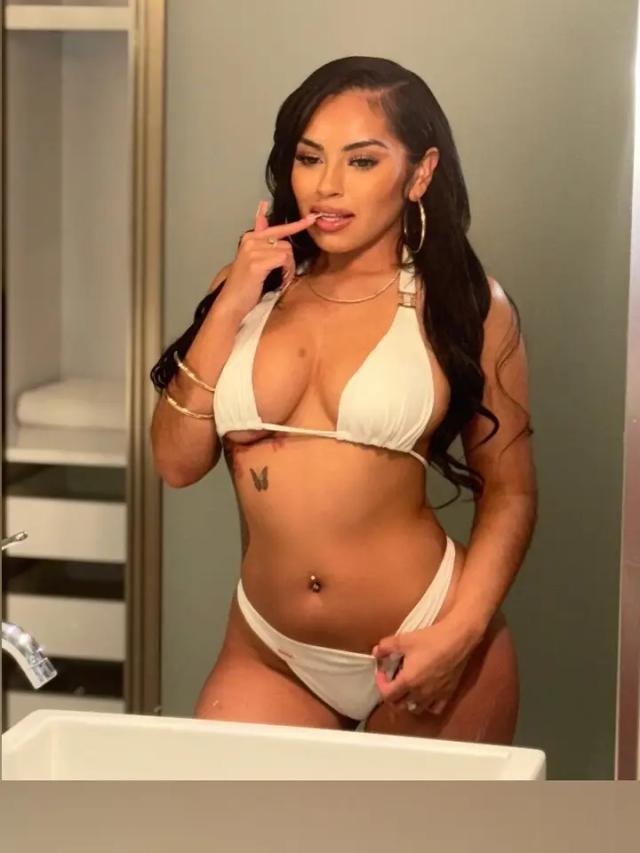 Sexyela