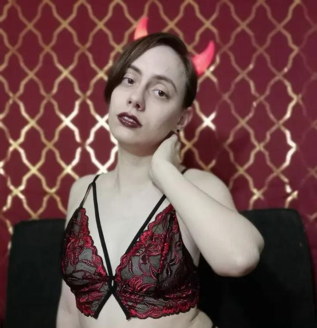 Devin (they/them)