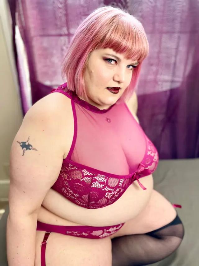 CurvyScarlette-free