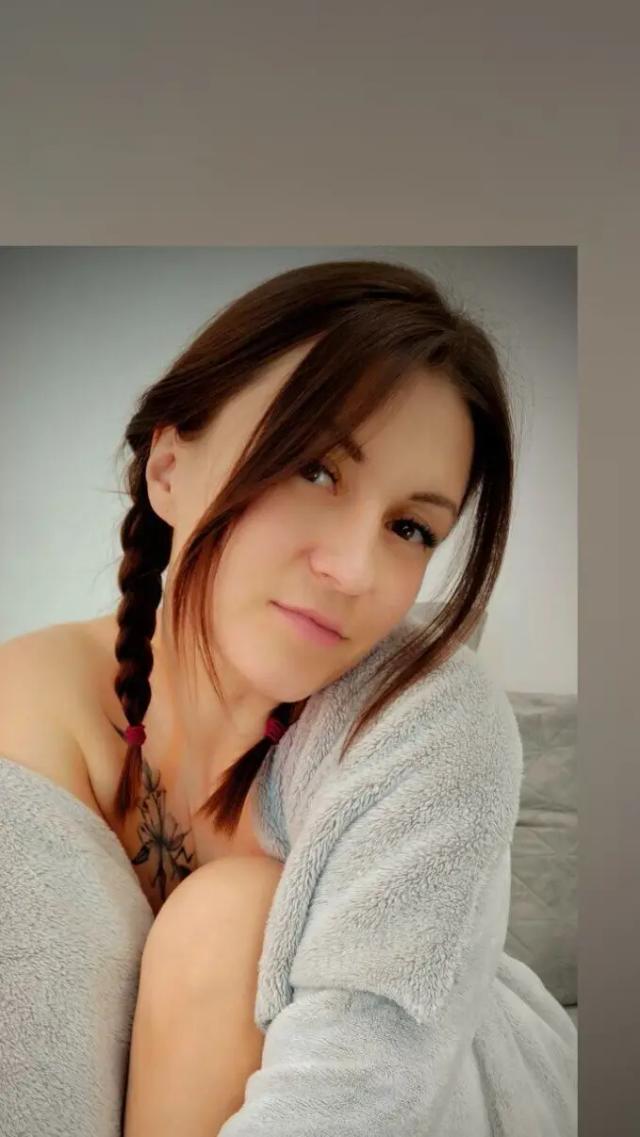 Veronika_