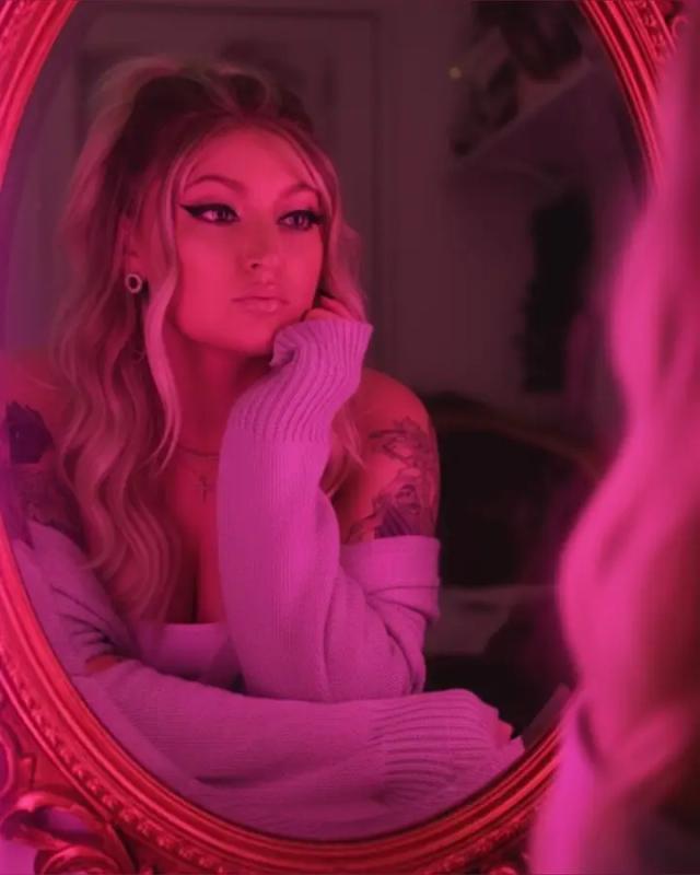Lexi Angel