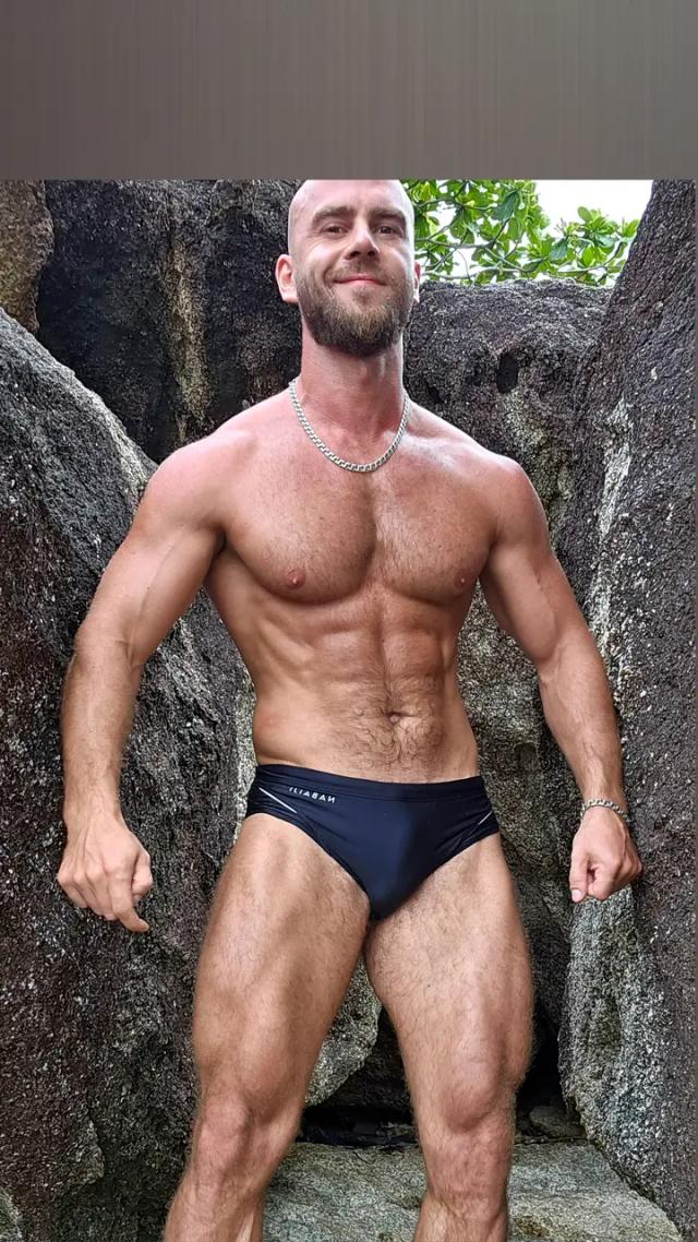 strong_arni