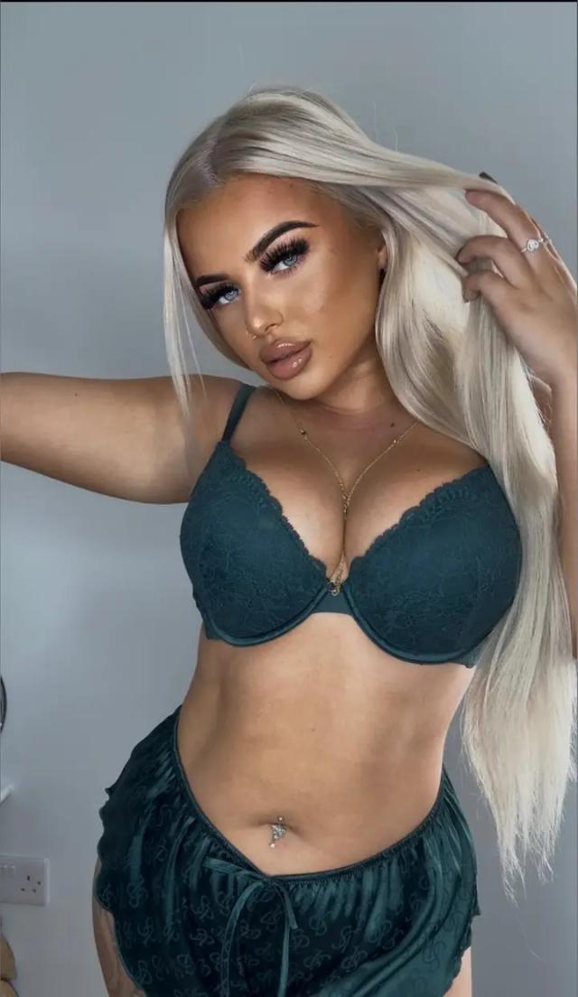 Niamh 🍀