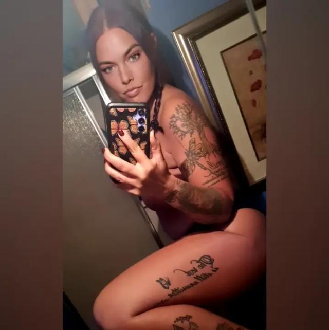 Sexy Mama 39