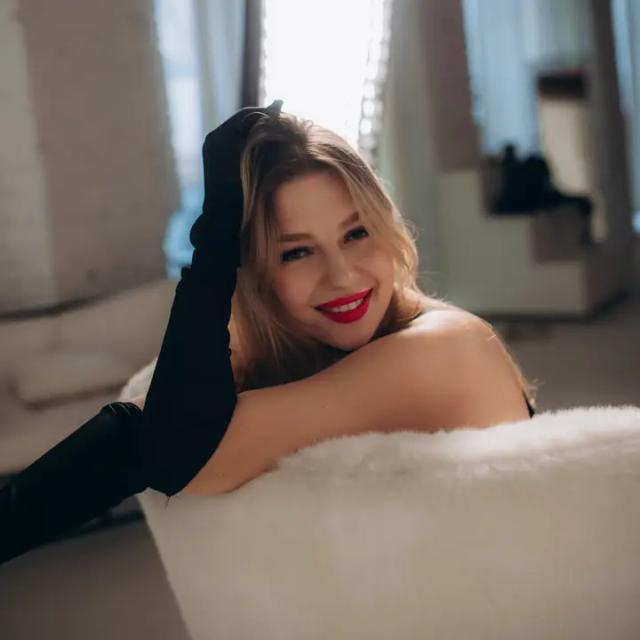 Mia🖤