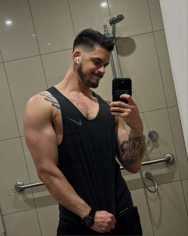Logan Milano