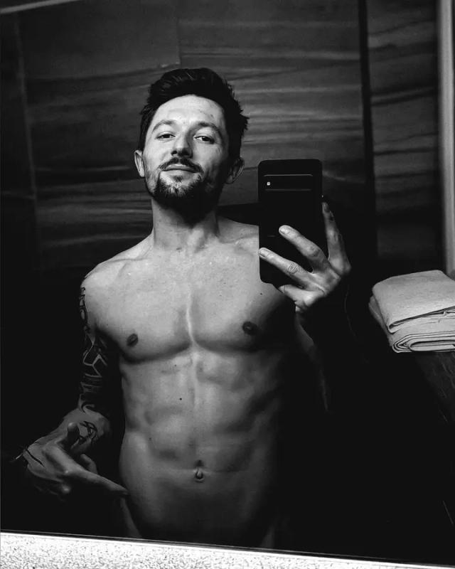 Drew Tombs
