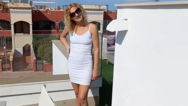 British Hotwife - Shri